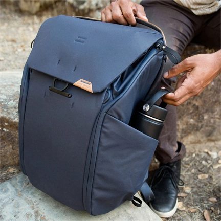 PEAK DESIGN Everyday Backpack 20L v2 - Sötétkék