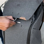 PEAK DESIGN Everyday Backpack 30L v2 - Szénszürke