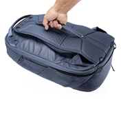 PEAK DESIGN Travel Backpack 30L - Sötétkék