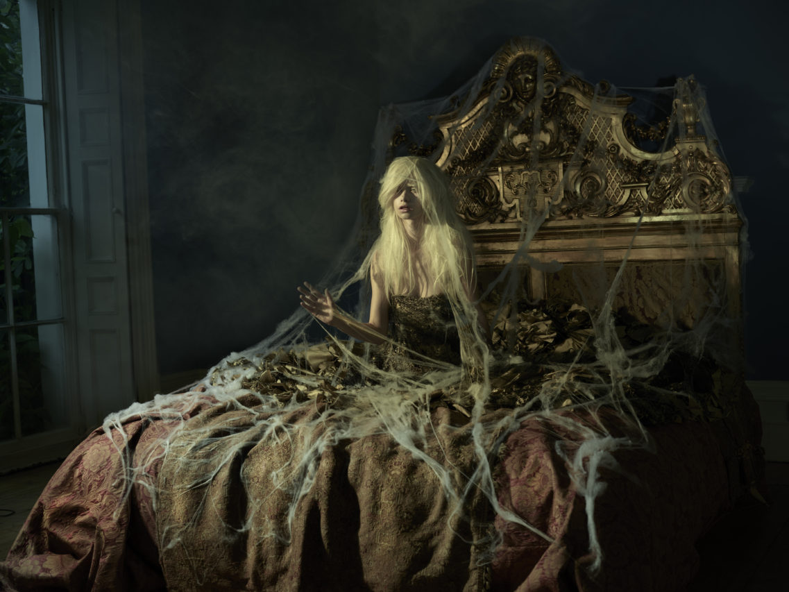 Miss Aniela divatfotói, amelyeket Capture One Pro és Photoshop együttes használatával készített.
