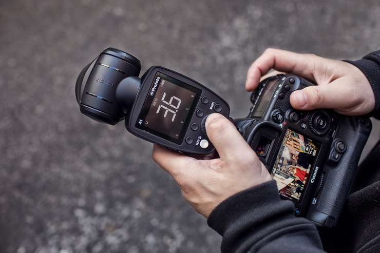 profoto a1