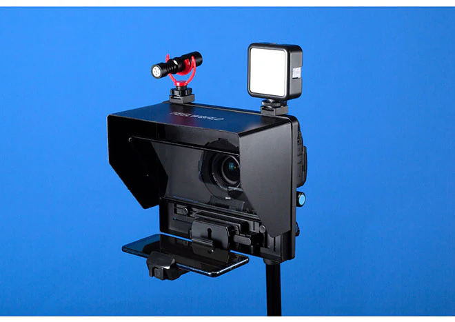 news teleprompter