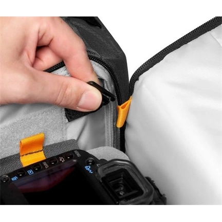 lowepro FASTPACK PRO BP 250 III AW (fekete)